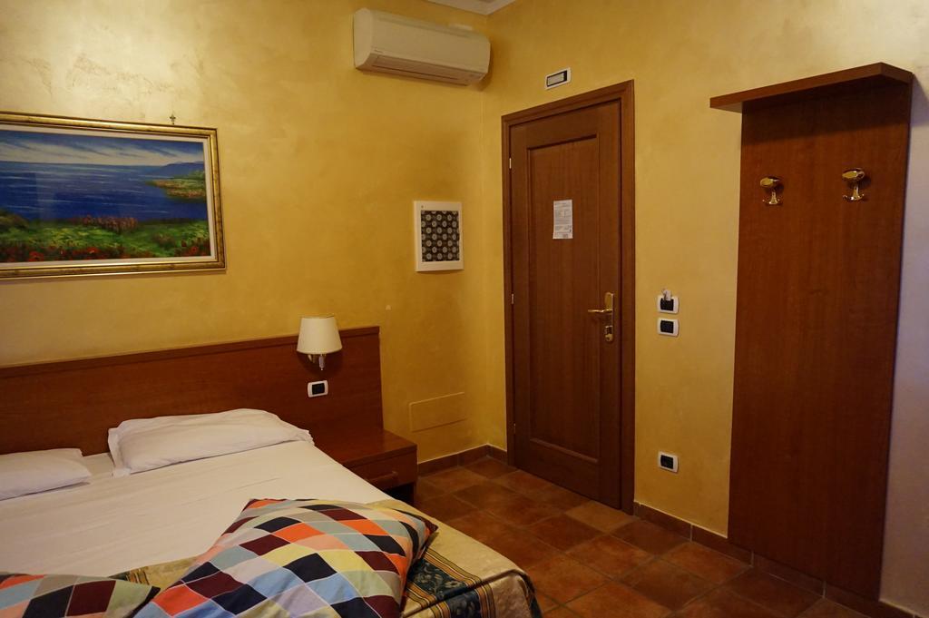 Hotel Maryelen Řím Pokoj fotografie